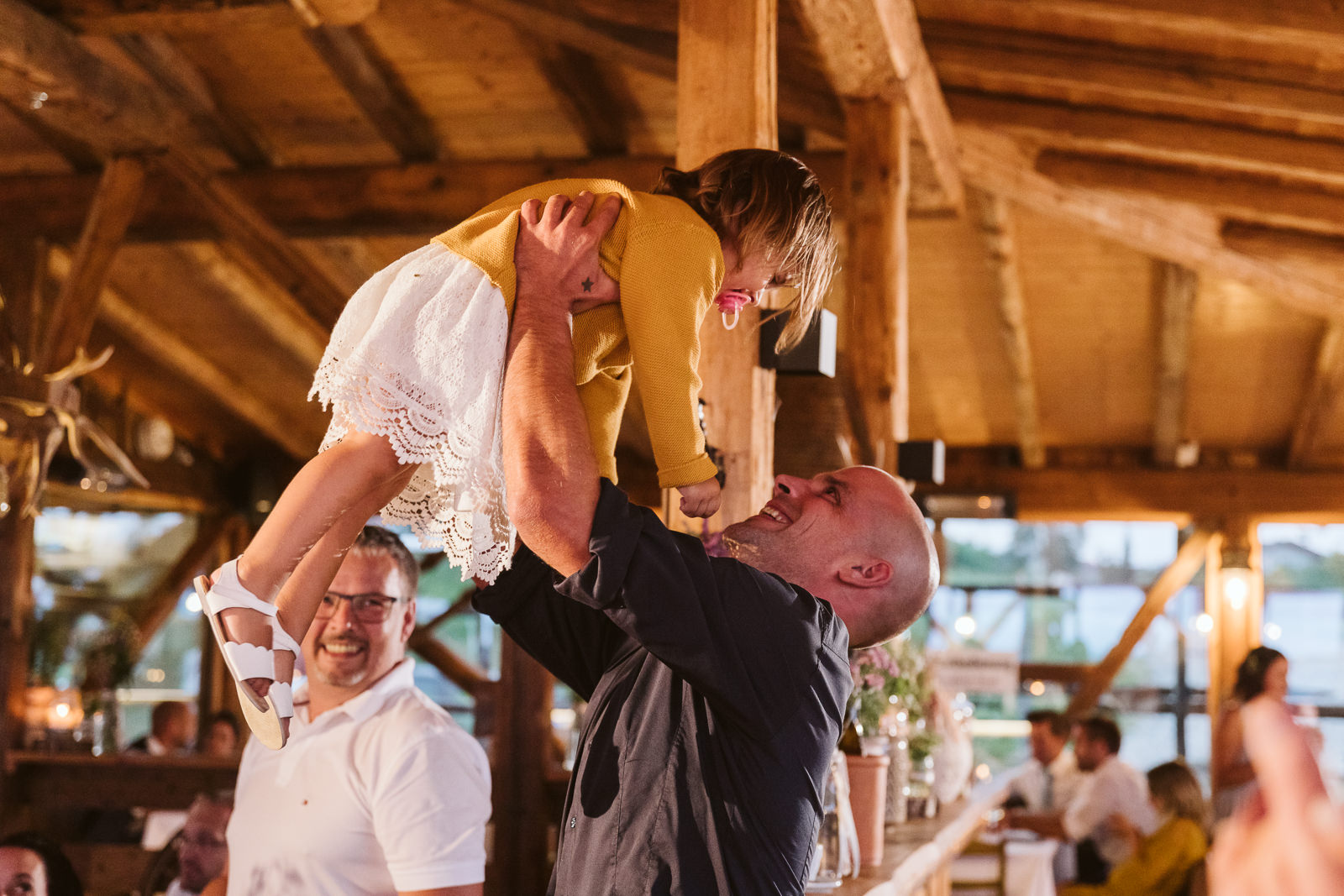 hochzeit heuriger am hochfeld bad schallerbach wels grieskirchen hochzeitsfotografin fotografin christiane wolfram 0070