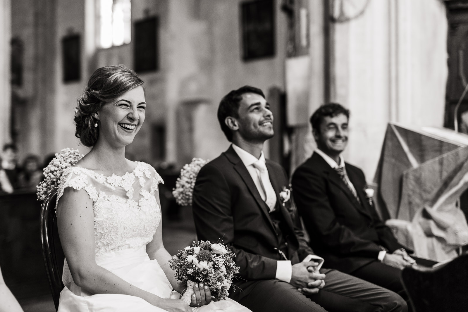 hochzeit schloss spitz an der donau wachau pfarrkirche weinberge hochzeitsfotos hochzeitsfotografin oberoesterreich niederoesterreich fotografin christiane wolfram 0056