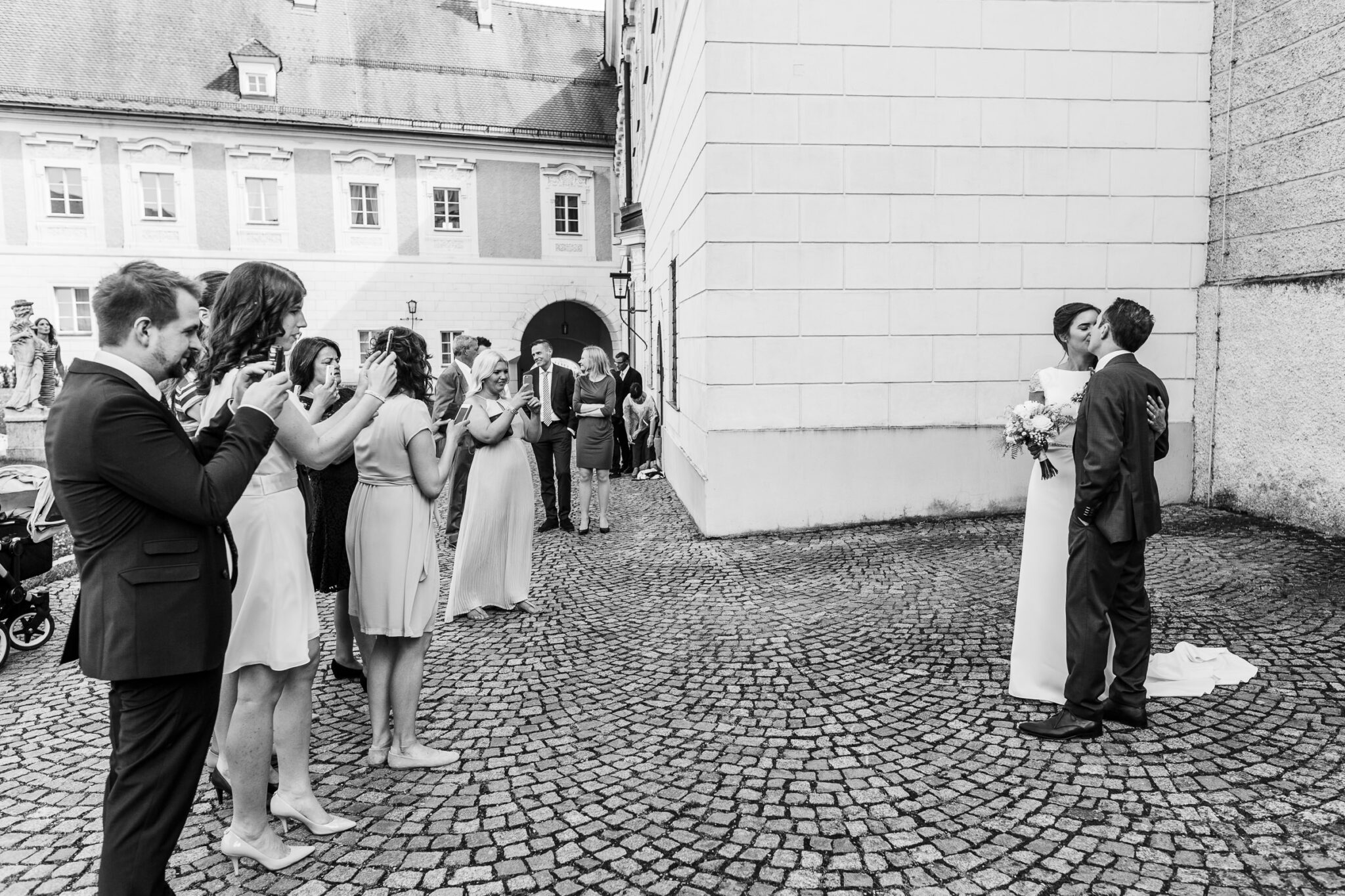 sommerhochzeit steyr schloss lamberg standesamt h c christiane wolfram 079